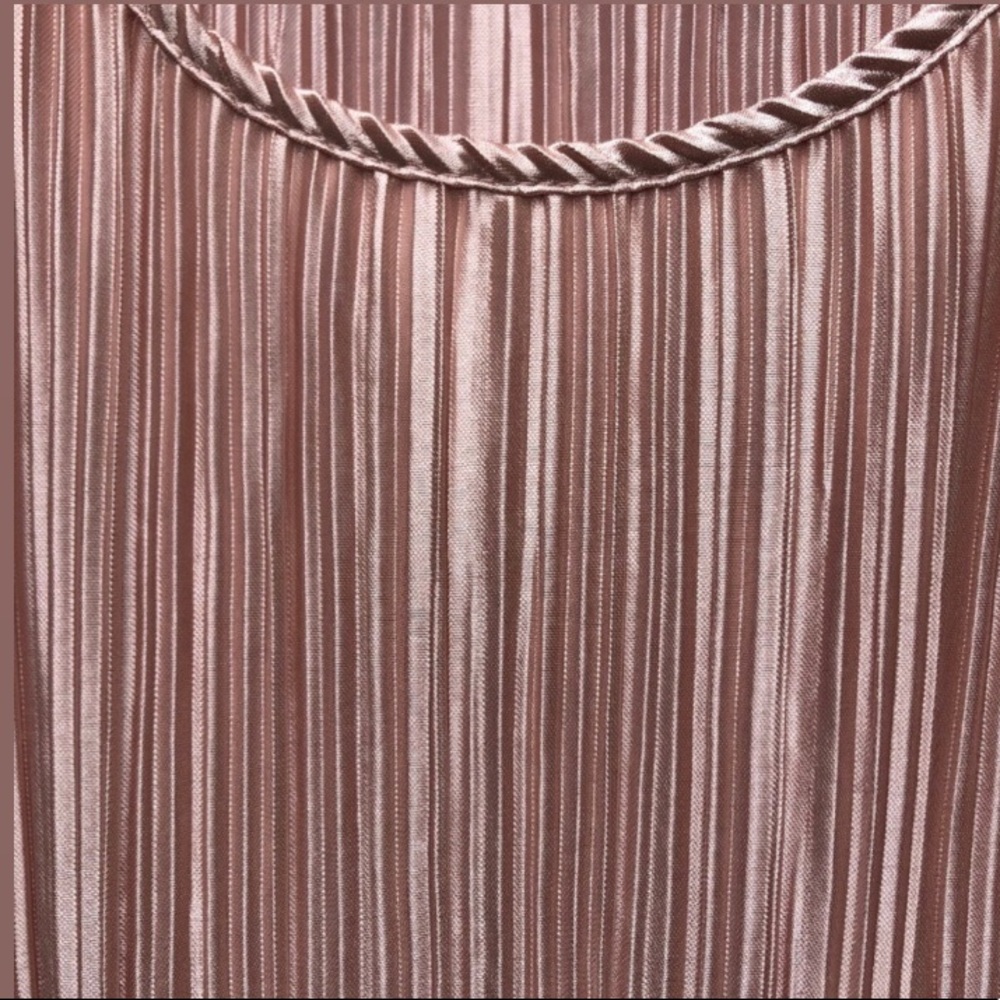 💫SLEEK SLIP DRESS💫 - Picture 6 of 7
